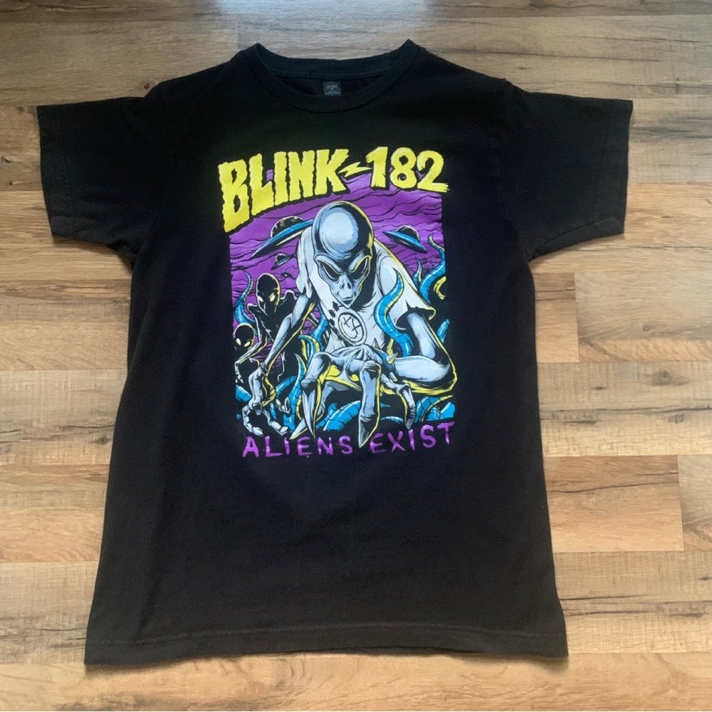 👽Aliens Exist Blink-182 Tee Shirt Size-S